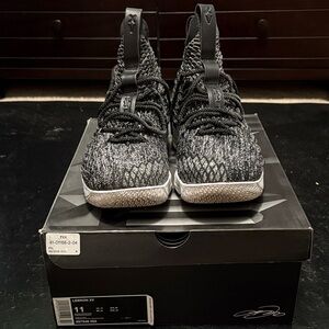 Nike LeBron 15 "Ashes" basketball shoe